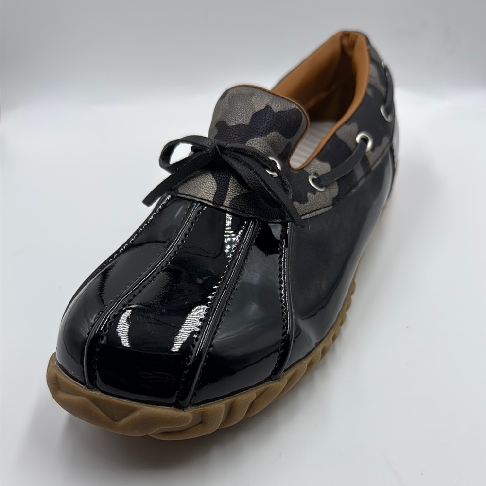 Black and Camouflage Loafers S 9w NEW with tag